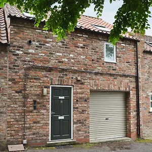 Biggan Mews Holiday home York