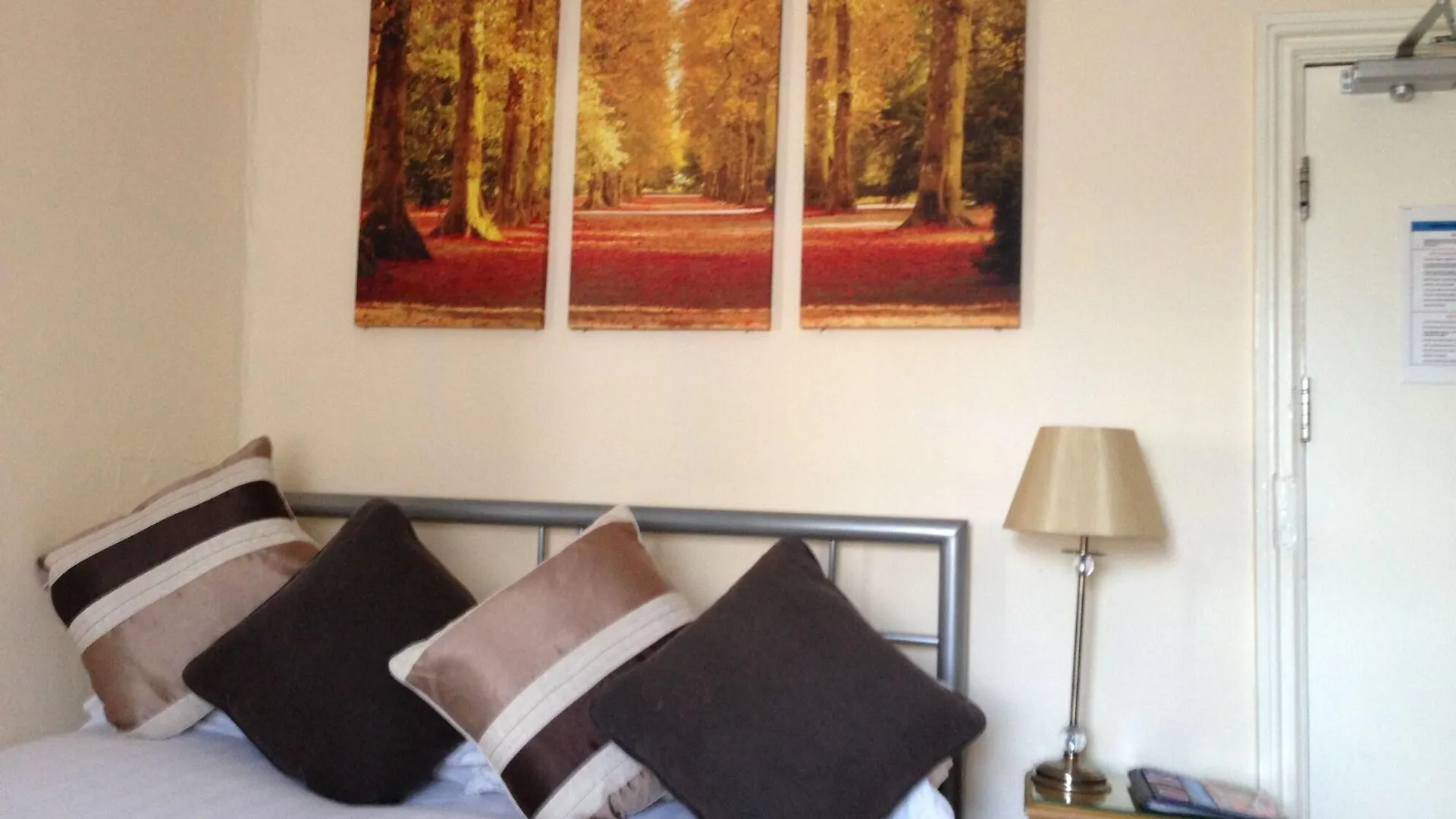 Kipps Brighton Hotel 3*,